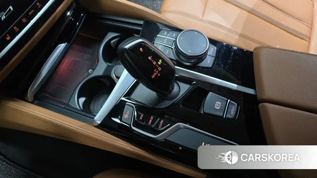 BMW 5 Series (G30) id 4447233 из Кореи 30