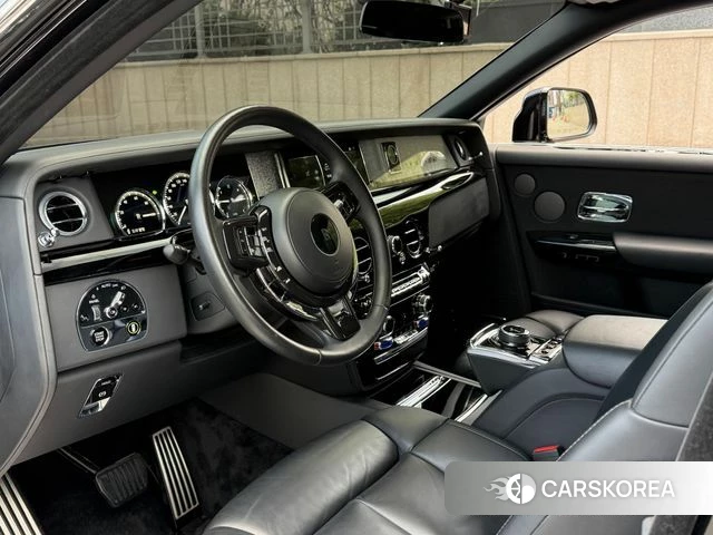 Rolls-Royce Phantom id 4477358 из Кореи 19