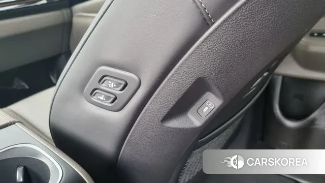 Kia The New Carnival 4th Generation id 3543558 из Кореи 19