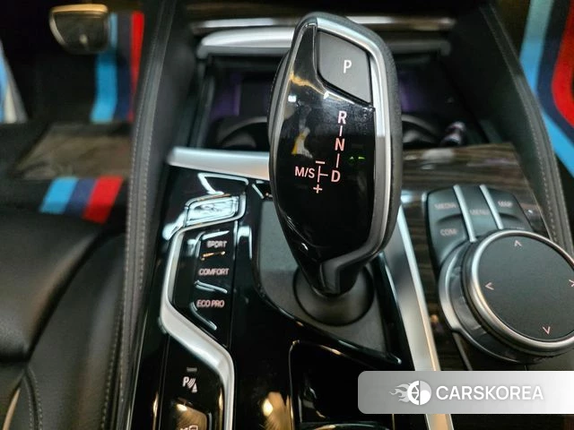 BMW 5 Series (G30) id 4754607 из Кореи 19