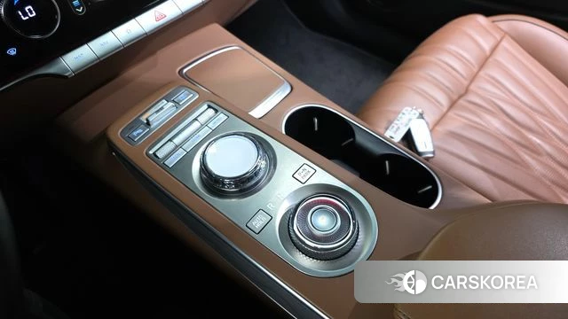 Genesis GV70 id 4187606 из Кореи 38