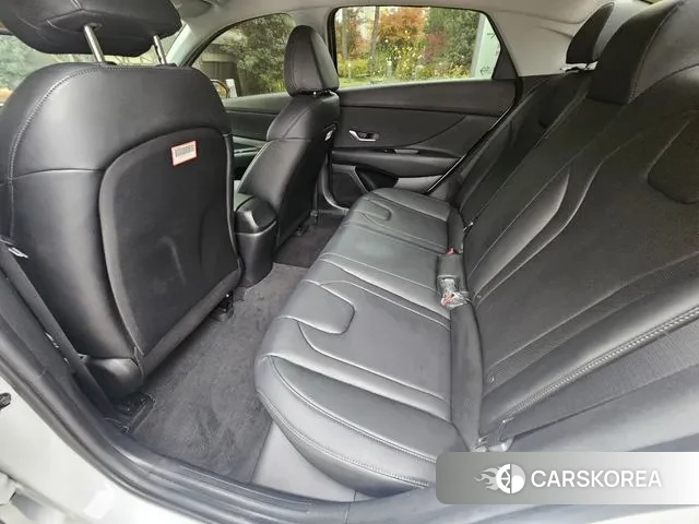 Hyundai Avante (CN7) id 3367922 из Кореи 19