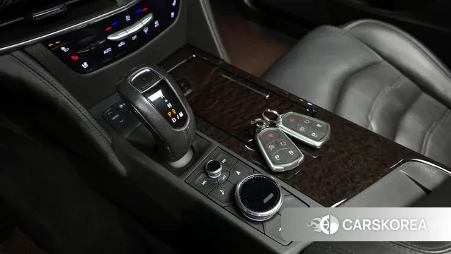 Cadillac CT6 id 3631374 из Кореи 19