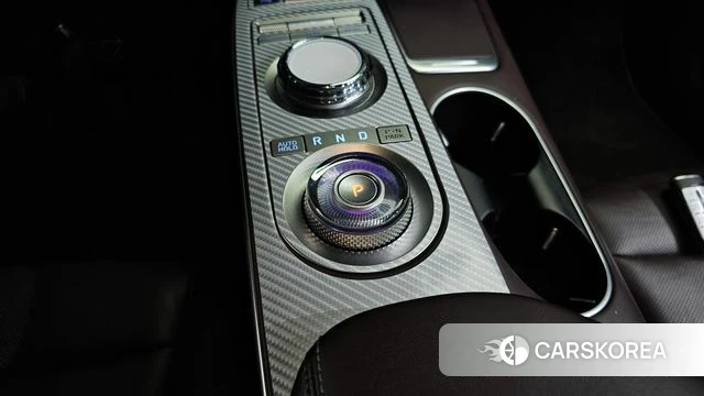 Genesis GV70 id 3941738 из Кореи 19