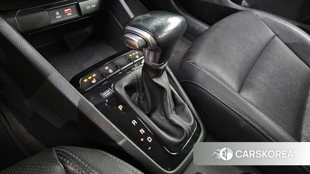 Kia Stonic id 4760467 из Кореи 29