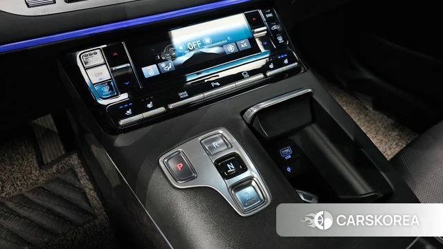 Hyundai The New Grandeur IG id 4224707 из Кореи 30