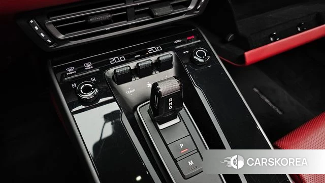 Porsche 911(992) id 4618992 из Кореи 31