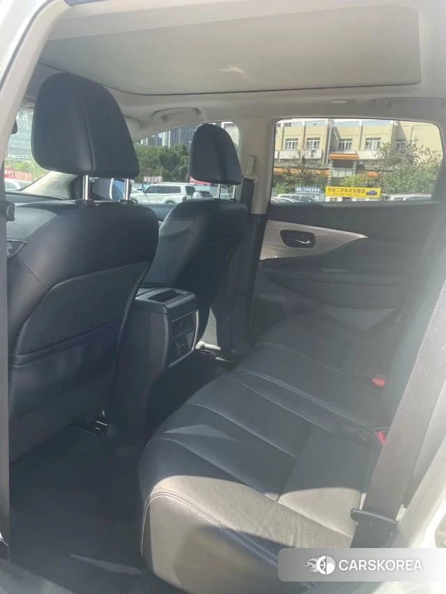 Nissan Loulan id 4301843 из Китая 9