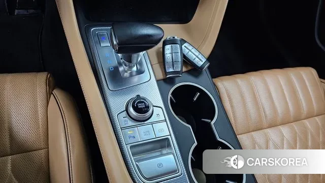 Genesis The New G70 id 3390451 из Кореи 19