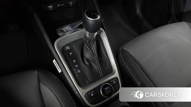 Hyundai Venue id 4940945 из Кореи 29