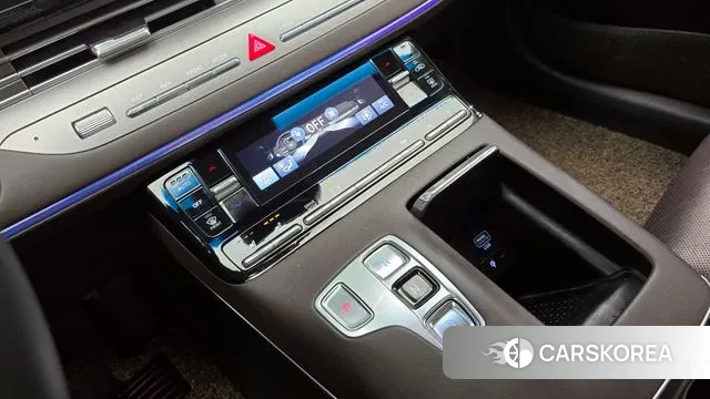 Hyundai The New Grandeur IG id 3422809 из Кореи 19