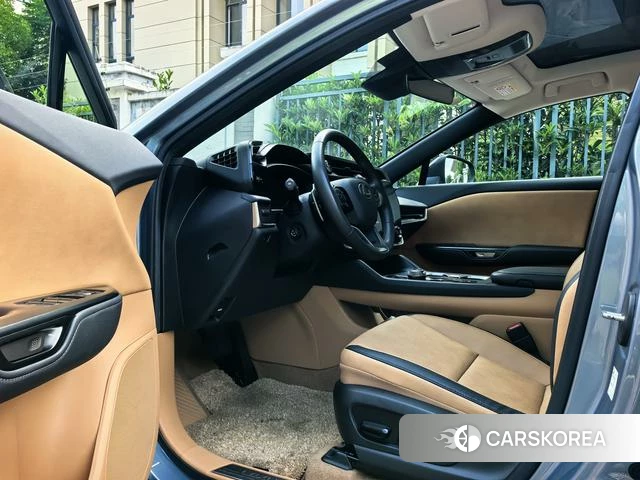 Lexus RZ id 4328969 из Китая 14