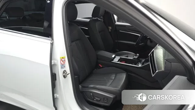 Audi A6 (C8) id 3473659 из Кореи 19