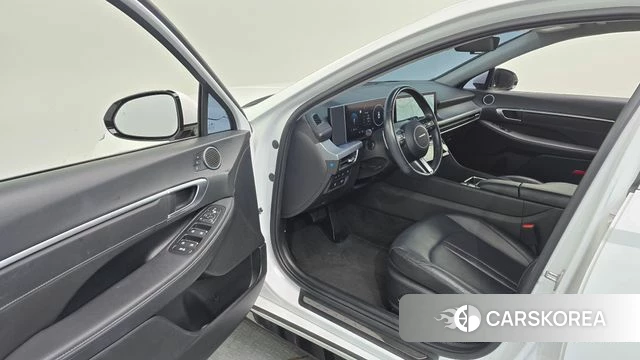 Hyundai Sonata D Edge (DN8) id 4898577 из Кореи 33