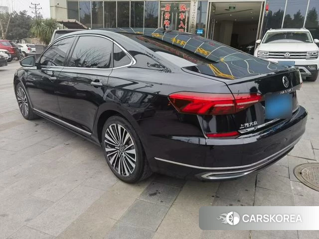 Volkswagen Passat id 4272055 из Китая 9