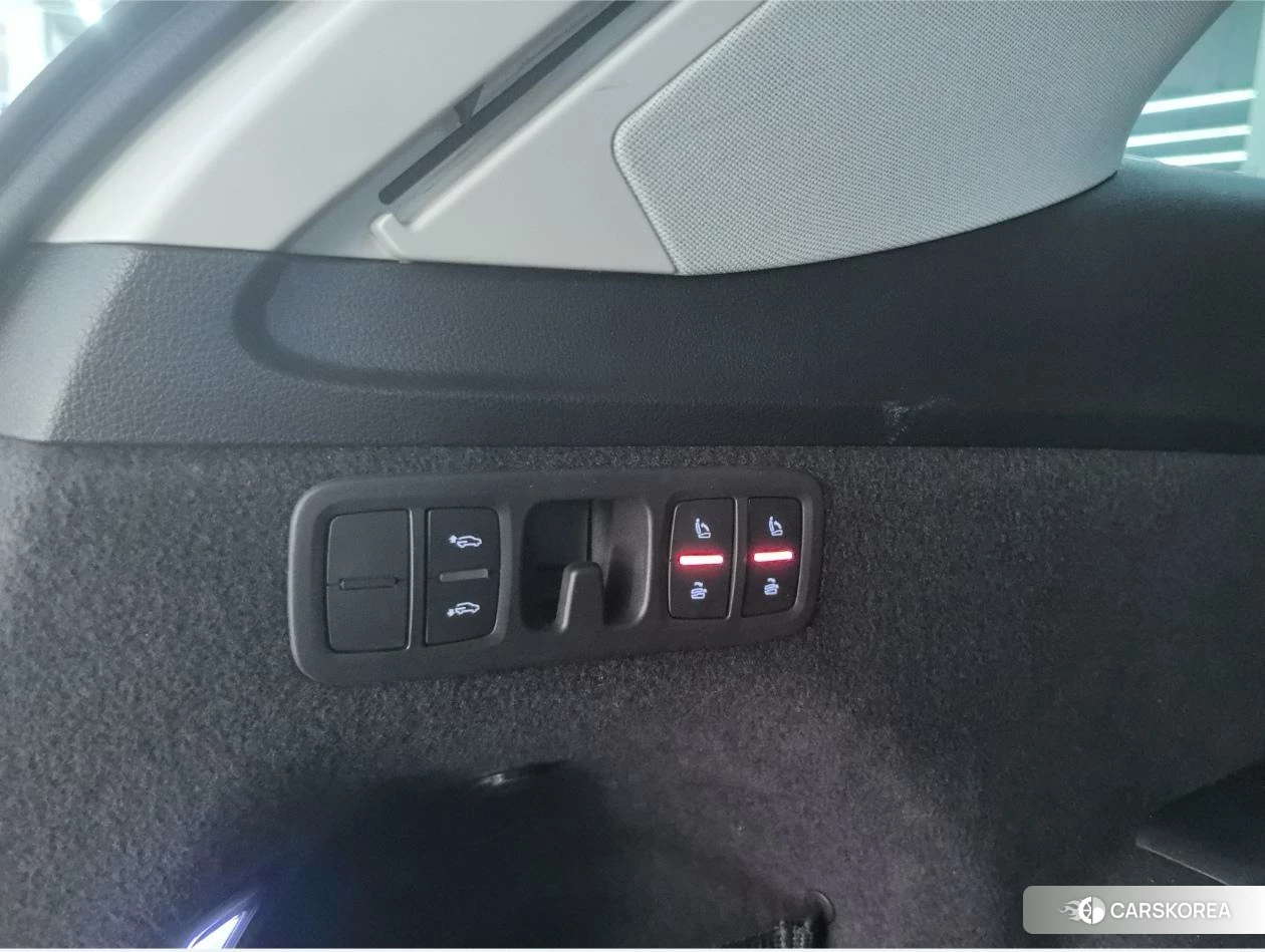 Audi Q7 id 4499130 из Китая 21