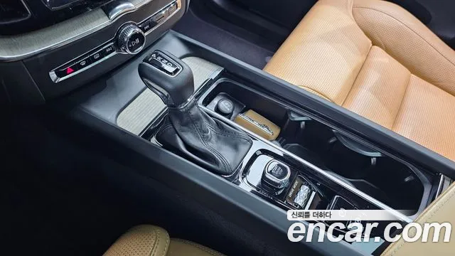 Volvo XC60 second Generation id 2803304 из Кореи 19