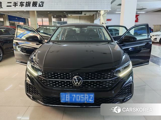 Volkswagen Passat id 4213270 из Китая 9
