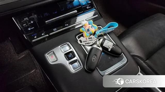 Hyundai The New Grandeur IG id 3592169 из Кореи 19