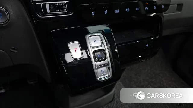 Hyundai Staria id 3759633 из Кореи 19