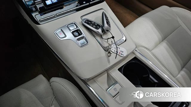 Hyundai The New Grandeur IG id 4409532 из Кореи 34