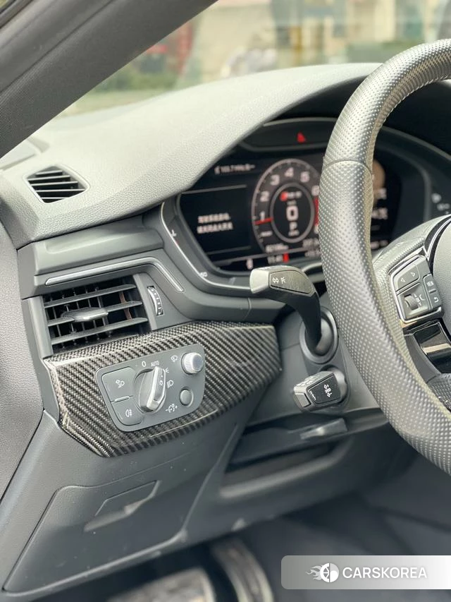 Audi RS 5 id 4211488 из Китая 26