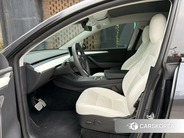 Tesla Model Y id 4221788 из Китая 13