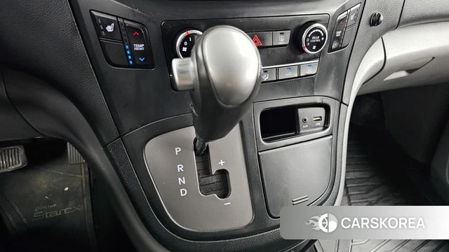 Hyundai The New Grand Starex id 4496165 из Кореи 29