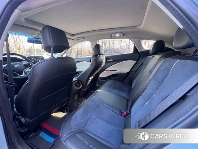 Buick Slightly blue 6 PHEV id 3889731 из Китая 9