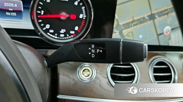 Mercedes-Benz E-Class W213 id 4345697 из Кореи 19