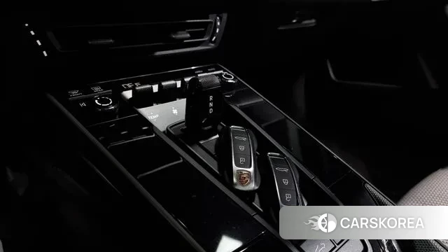 Porsche 911(992) id 3412571 из Кореи 19