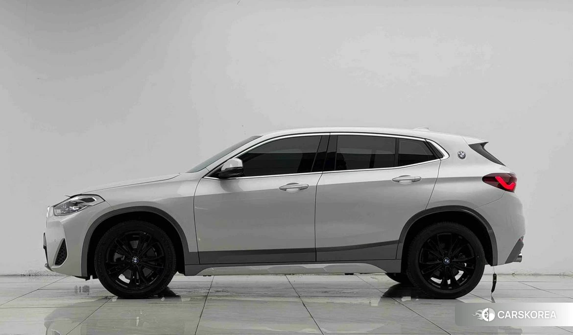 BMW X2 id 4486122 из Китая 9