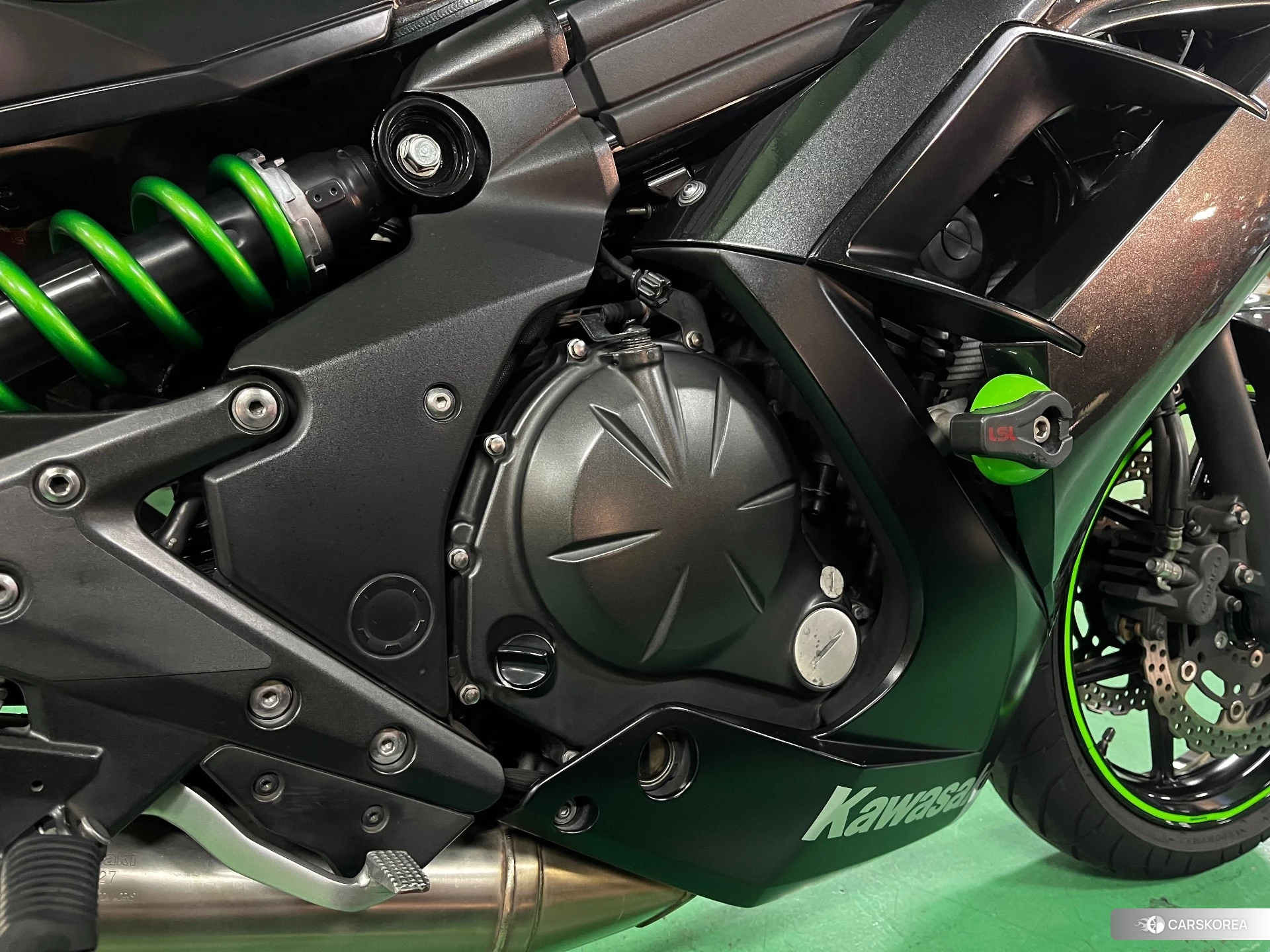 Проданный Kawasaki Ninja 400-2 id 4237768 из Японии, фото 10