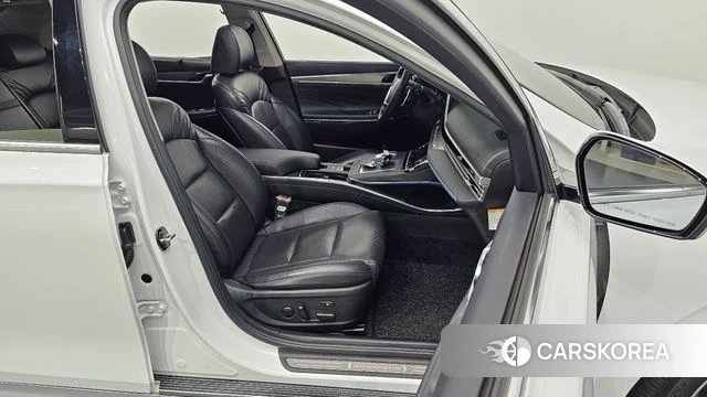 Hyundai The New Grandeur IG Hybrid id 4651707 из Кореи 31