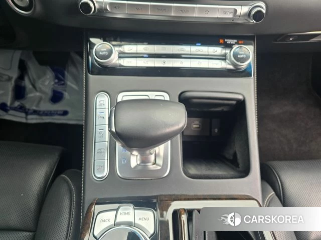 Genesis G90 id 4262767 из Кореи 19