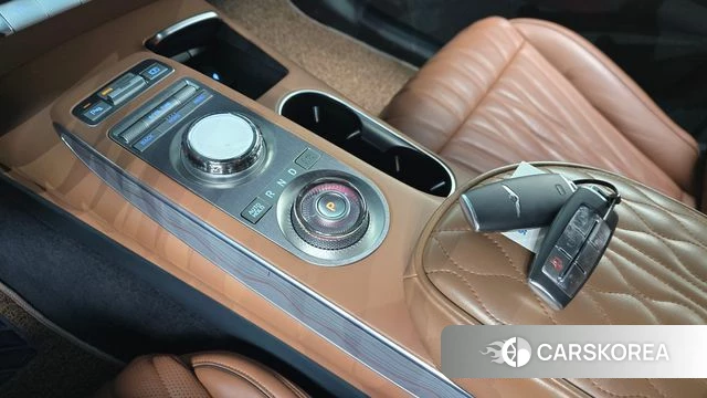 Genesis GV70 id 3827668 из Кореи 19