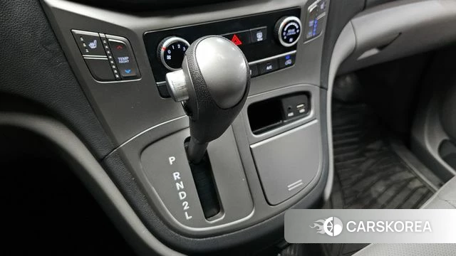 Hyundai The New Grand Starex id 4345670 из Кореи 32
