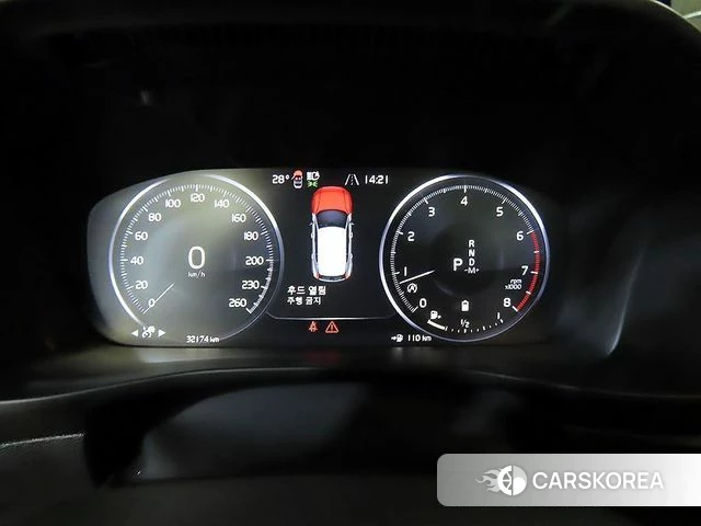 Volvo XC40 id 4624739 из Кореи 19