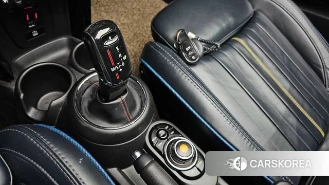 Mini Cooper S Convertible id 4284367 из Кореи 19