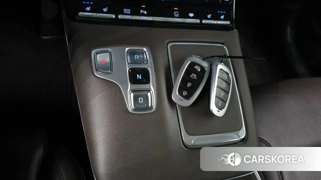 Hyundai The New Grandeur IG Hybrid id 4446280 из Кореи 32