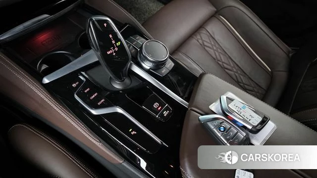 BMW 5 Series (G30) id 4249283 из Кореи 19