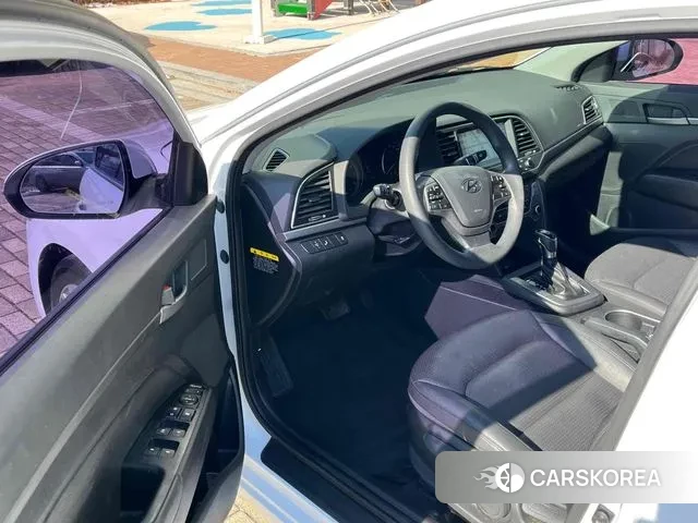 Hyundai Avante AD id 3636786 из Кореи 18