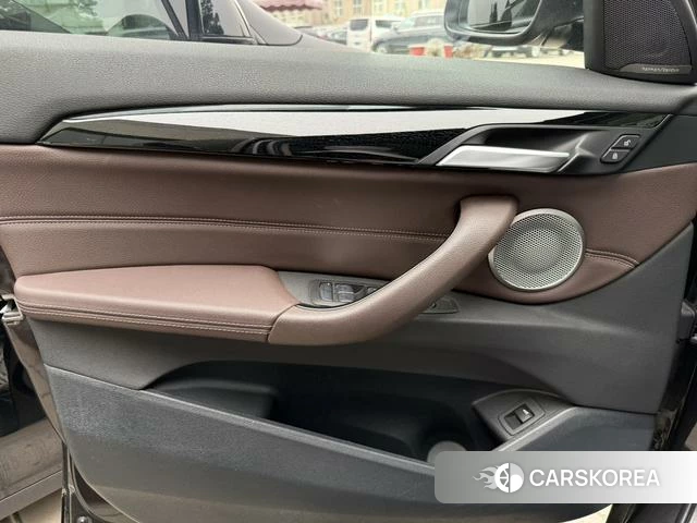 BMW X1 id 4257226 из Китая 13