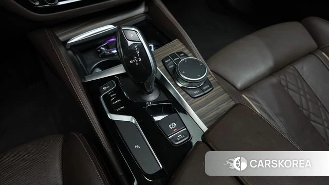 BMW 5 Series (G30) id 4765298 из Кореи 33