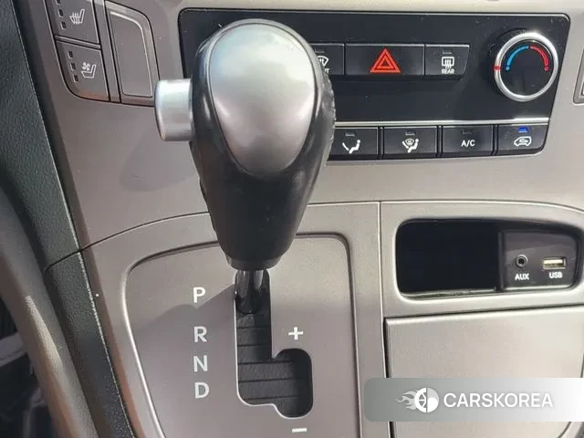 Hyundai The New Grand Starex id 3144379 из Кореи 14