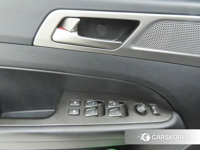 Ssangyong Rexton Sports id 4351253 из Кореи 19