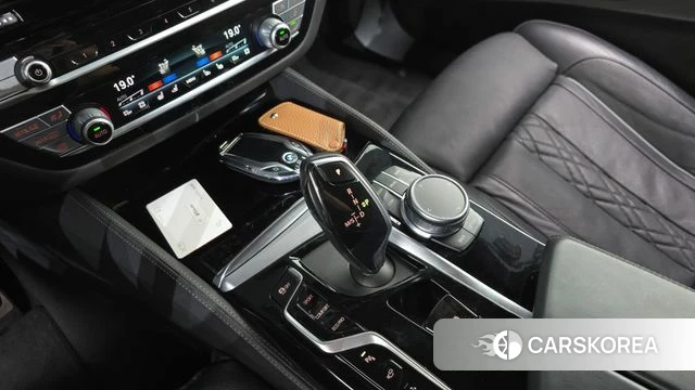 BMW 6 Series GT (G32) id 4402284 из Кореи 19