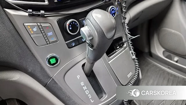 Hyundai The New Grand Starex id 3736888 из Кореи 19