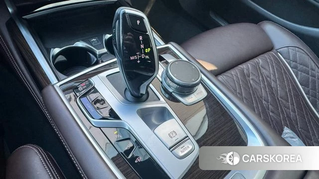 BMW 7 Series (G11) id 4429294 из Кореи 19