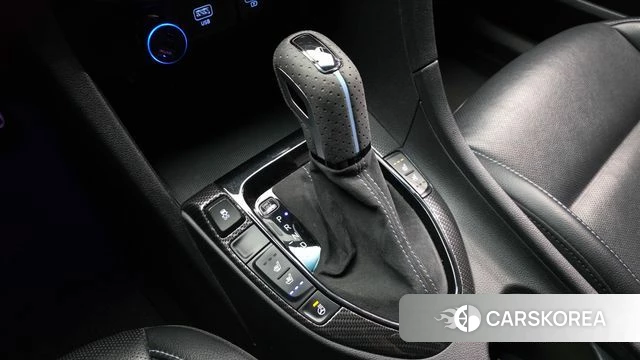 Hyundai Veloster (JS) id 4535801 из Кореи 19